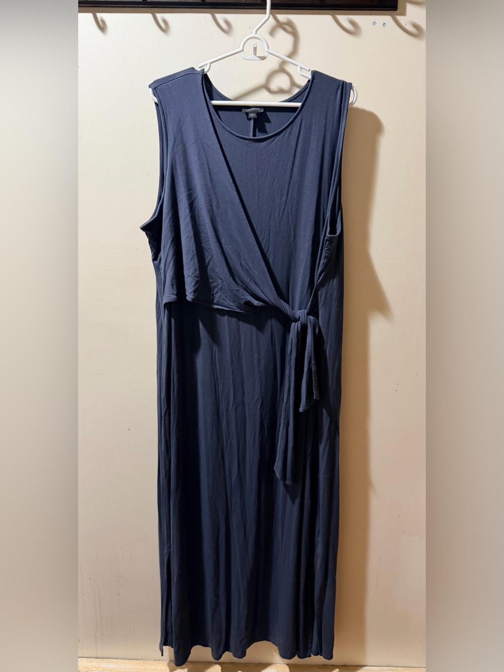 Sleeveless Dark Gray Tie-Waist Maxi Dress - Women